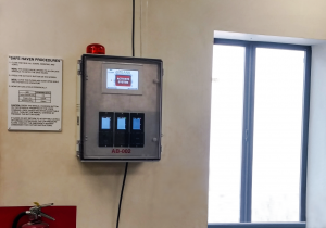 positive pressure in shelter-in-place airbank controller